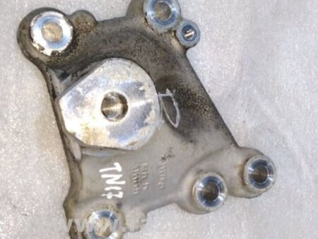 ФОТО Кронштейн для Porsche Macan I 95B +FL (13-18) Київ