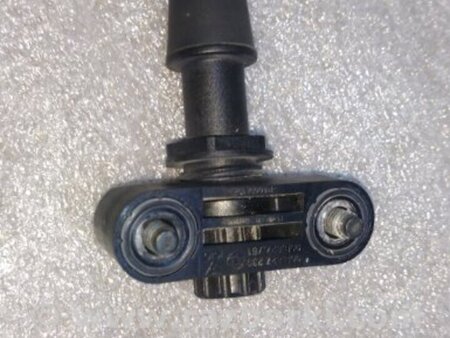 ФОТО Отбойник капота для Porsche Macan I 95B +FL (13-18) Київ