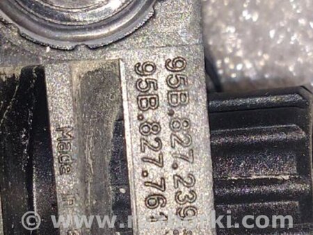 ФОТО Отбойник капота для Porsche Macan I 95B +FL (13-18) Київ