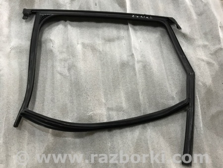 ФОТО Направляющая стекла двери для Porsche Macan I 95B +FL (13-18) Київ