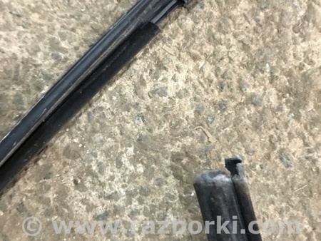 ФОТО Направляющая стекла двери для Porsche Macan I 95B +FL (13-18) Київ