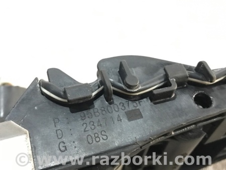 ФОТО Кронштейн ручки двери для Porsche Macan I 95B +FL (13-18) Київ