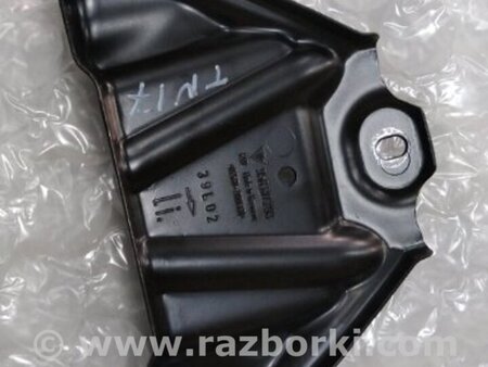 ФОТО Кронштейн для Porsche Macan I 95B +FL (13-18) Київ