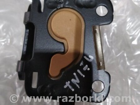 ФОТО Кронштейн для Porsche Macan I 95B +FL (13-18) Київ