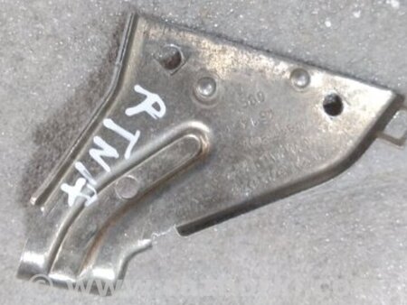 ФОТО Кронштейн для Porsche Macan I 95B +FL (13-18) Київ