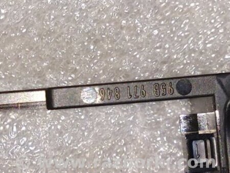 ФОТО Кронштейн блока предохранителей для Porsche Macan I 95B +FL (13-18) Київ