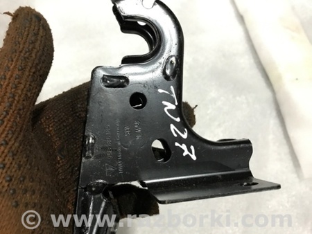 ФОТО Кронштейн для Porsche Macan I 95B +FL (13-18) Київ