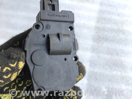 ФОТО Сервопривод заслонок печки для Porsche Macan I 95B +FL (13-18) Київ