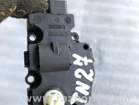 ФОТО Сервопривод заслонок печки для Porsche Macan I 95B +FL (13-18) Київ