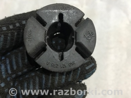 ФОТО Подушка радиатора для Porsche Macan I 95B +FL (13-18) Київ