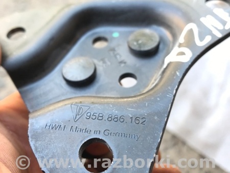 ФОТО Кронштейн кузова для Porsche Macan I 95B +FL (13-18) Київ