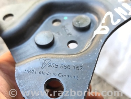 ФОТО Кронштейн кузова для Porsche Macan I 95B +FL (13-18) Київ