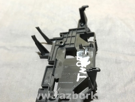 ФОТО Кронштейн для Porsche Macan I 95B +FL (13-18) Київ