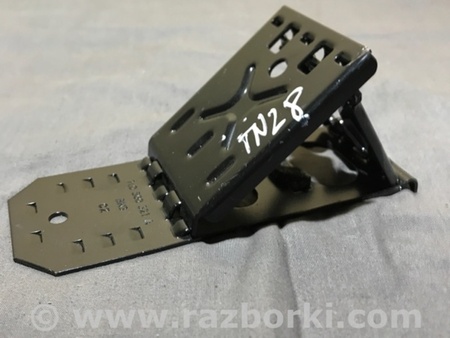 ФОТО Противооткатный упор для Porsche Macan I 95B +FL (13-18) Київ