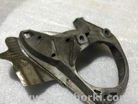 ФОТО Кронштейн для Porsche Macan I 95B +FL (13-18) Київ