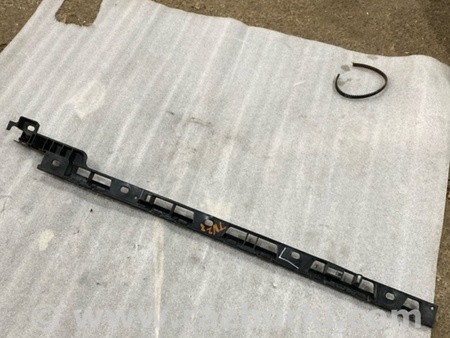 ФОТО Кронштейн для Porsche Macan I 95B +FL (13-18) Київ