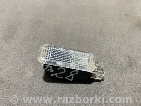 ФОТО Плафон подсветки салона для Porsche Macan I 95B +FL (13-18) Київ