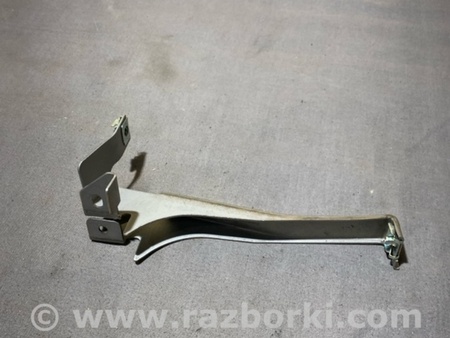 ФОТО Кронштейн для Porsche Macan I 95B +FL (13-18) Київ