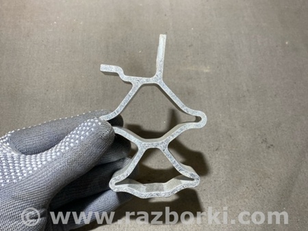 ФОТО Кронштейн для Porsche Macan I 95B +FL (13-18) Київ