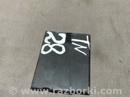 ФОТО Вкладыш вещевого отделения для Porsche Macan I 95B +FL (13-18) Київ