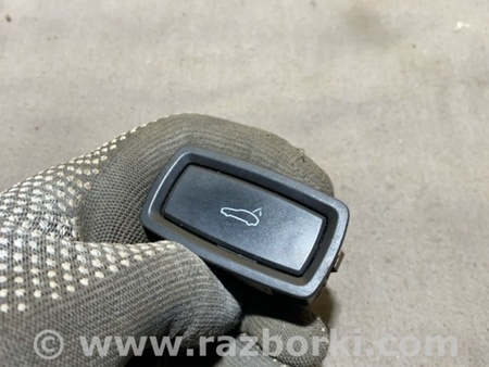 ФОТО Кнопка для Porsche Macan I 95B +FL (13-18) Київ