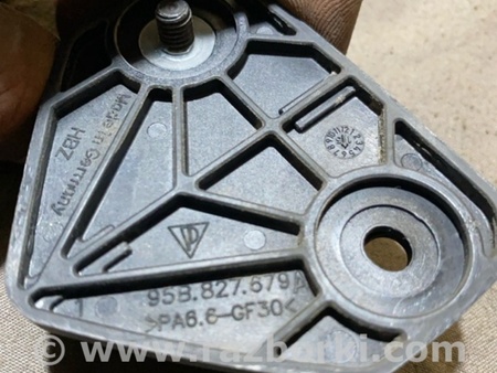 ФОТО Упор багажника для Porsche Macan I 95B +FL (13-18) Київ