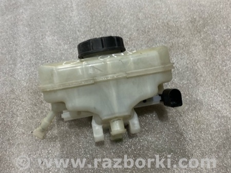 ФОТО Бачок для тормозной жидкости для Porsche Macan I 95B +FL (13-18) Київ