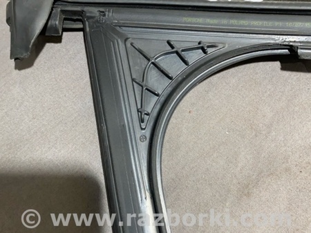 ФОТО Уплотнитель стекла двери для Porsche Macan I 95B +FL (13-18) Київ