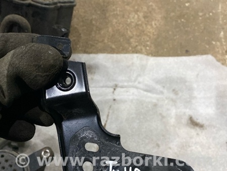 ФОТО Кронштейн для Porsche Macan I 95B +FL (13-18) Київ