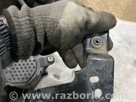 ФОТО Кронштейн для Porsche Macan I 95B +FL (13-18) Київ