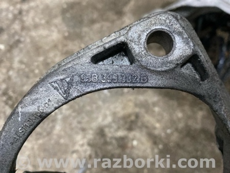 ФОТО Кронштейн для Porsche Macan I 95B +FL (13-18) Київ