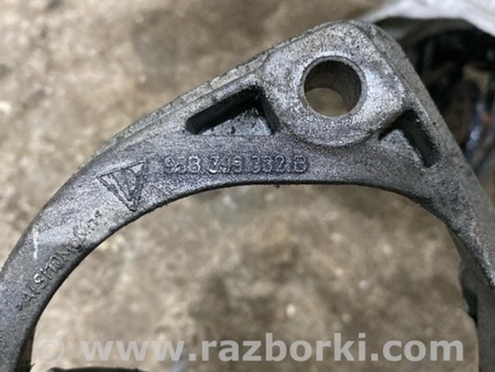 ФОТО Кронштейн для Porsche Macan I 95B +FL (13-18) Київ