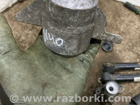 ФОТО Опора стойки для Porsche Macan I 95B +FL (13-18) Київ