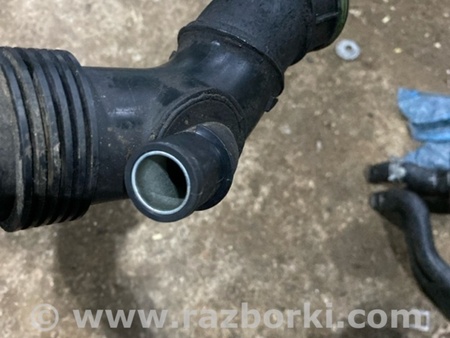 ФОТО Патрубок системы охлаждения для Porsche Macan I 95B +FL (13-18) Київ