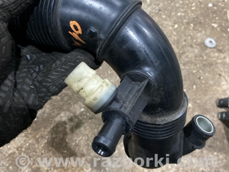 ФОТО Патрубок системы охлаждения для Porsche Macan I 95B +FL (13-18) Київ