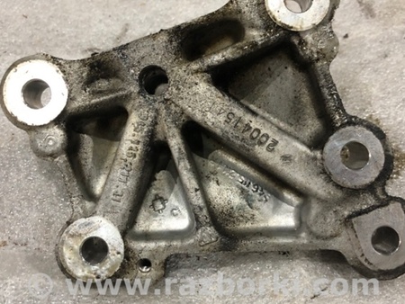 ФОТО Кронштейн для Porsche Macan I 95B +FL (13-18) Київ