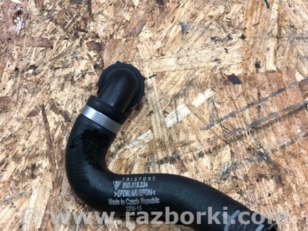 ФОТО Патрубок системы охлаждения для Porsche Macan I 95B +FL (13-18) Київ