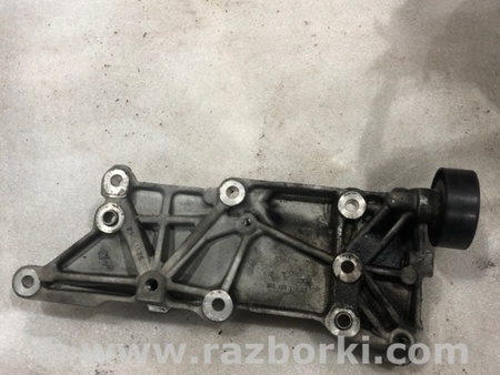 ФОТО Кронштейн для Porsche Macan I 95B +FL (13-18) Київ