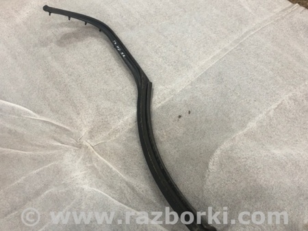 ФОТО Уплотнитель стекла двери для Porsche Macan I 95B +FL (13-18) Київ