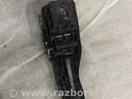 ФОТО Кронштейн замка двери для Porsche Macan I 95B +FL (13-18) Київ