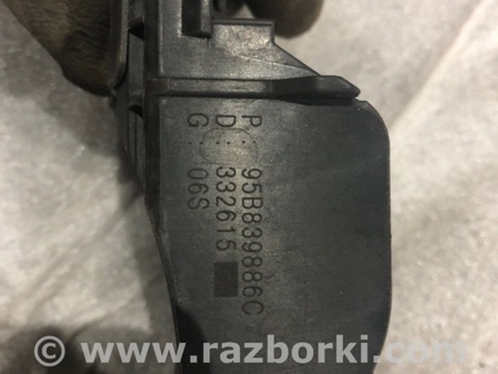 ФОТО Кронштейн замка двери для Porsche Macan I 95B +FL (13-18) Київ