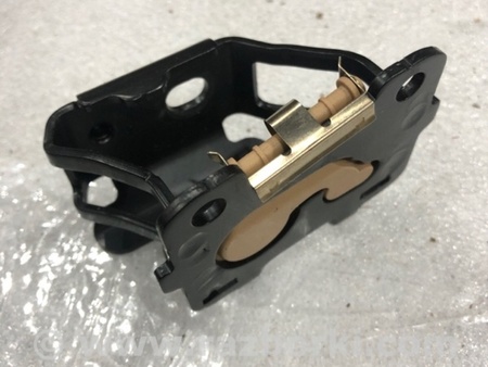 ФОТО Кронштейн для Porsche Macan I 95B +FL (13-18) Київ