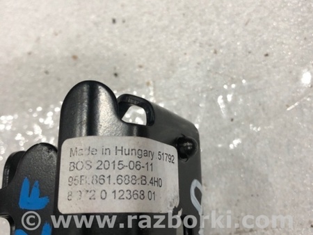 ФОТО Кронштейн для Porsche Macan I 95B +FL (13-18) Київ