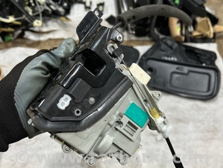 ФОТО Замок боковой двери для Porsche Macan I 95B +FL (13-18) Київ