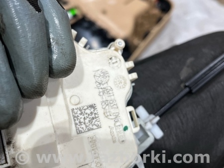 ФОТО Замок боковой двери для Porsche Macan I 95B +FL (13-18) Київ