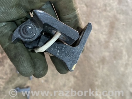 ФОТО Петля двери для Porsche Macan I 95B +FL (13-18) Київ