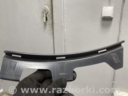 ФОТО Кронштейн бампера для Porsche Macan I 95B +FL (13-18) Київ