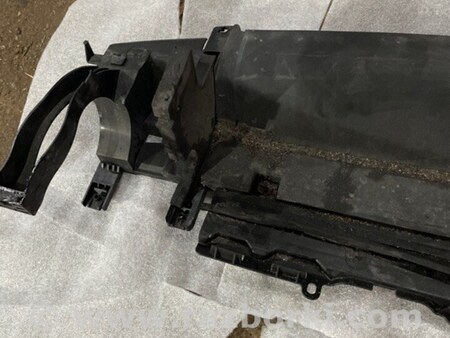 ФОТО Накладка на рамку радиатора для Porsche Macan I 95B +FL (13-18) Київ