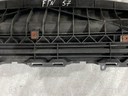 ФОТО Накладка на рамку радиатора для Porsche Macan I 95B +FL (13-18) Київ