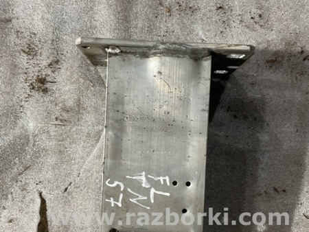 ФОТО Кронштейн для Porsche Macan I 95B +FL (13-18) Київ